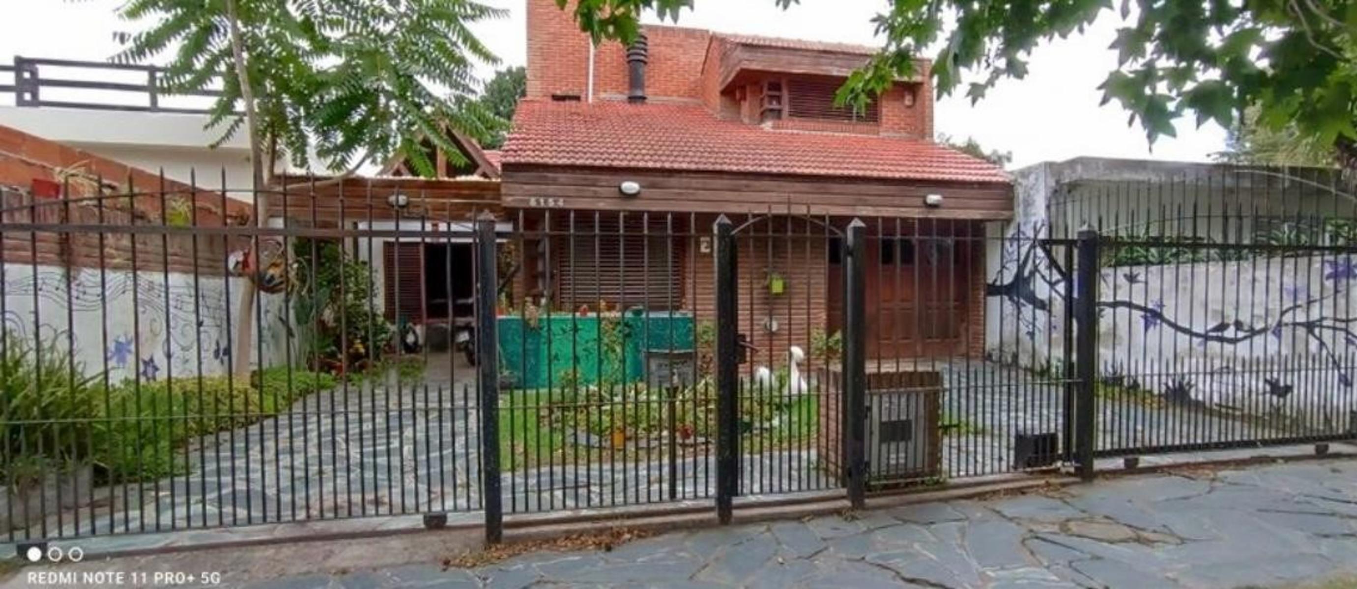 VENDO CHALET 4 AMBIENTES (CAISAMAR) TOMA PERMUTA — foto 2