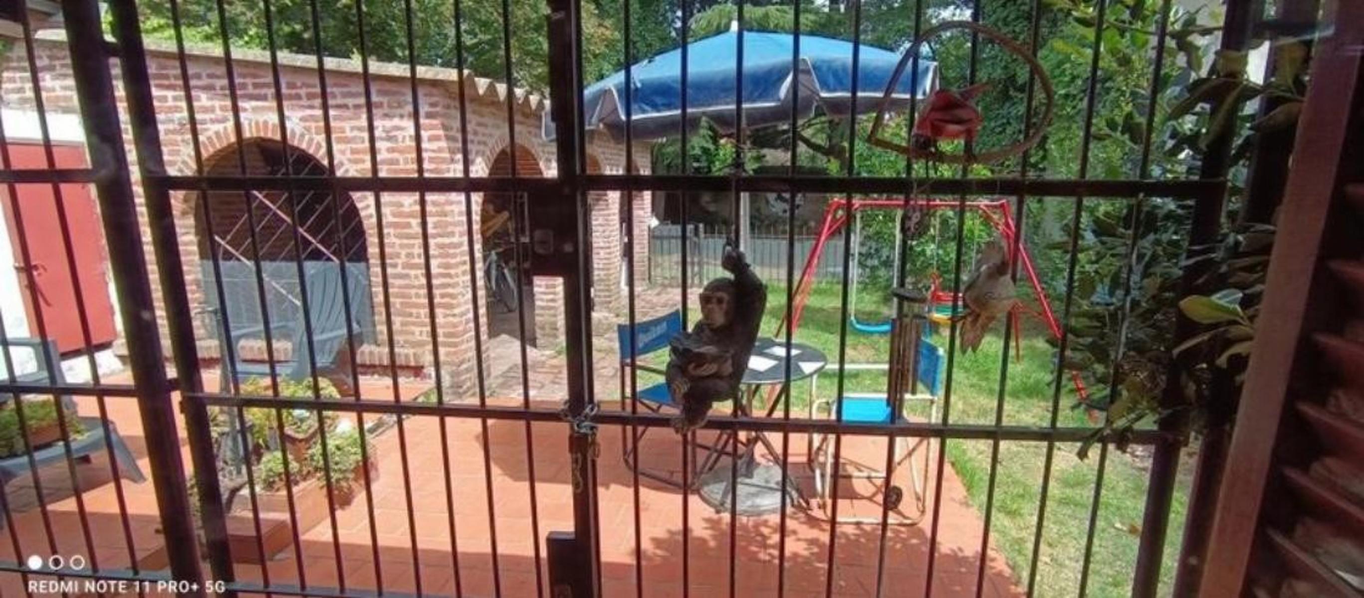 VENDO CHALET 4 AMBIENTES (CAISAMAR) TOMA PERMUTA — foto 4