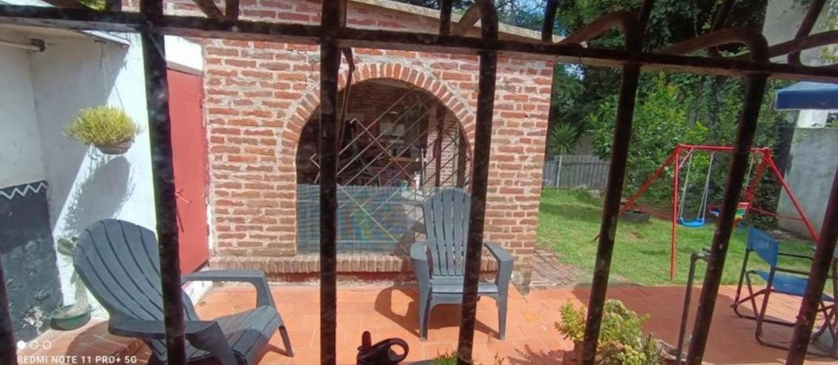 VENDO CHALET 4 AMBIENTES (CAISAMAR) TOMA PERMUTA — foto 8