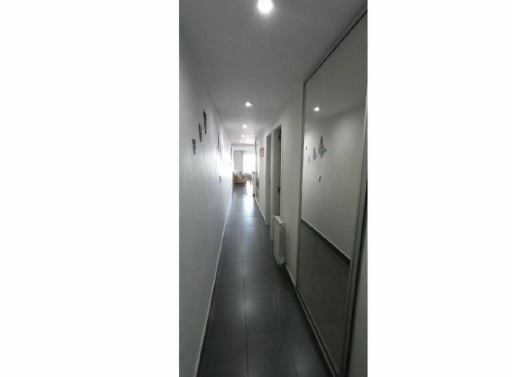 VENDO SEMIPISO 3 AMB COCHERA Y BAOULERA — foto 7