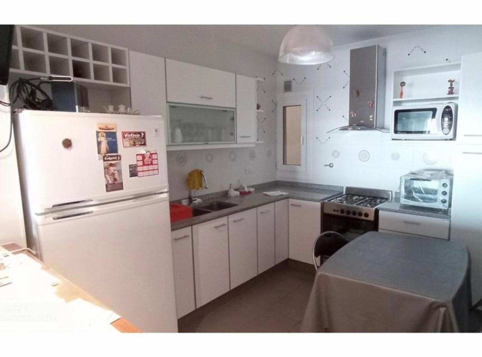VENDO SEMIPISO 3 AMB COCHERA Y BAOULERA — foto 8