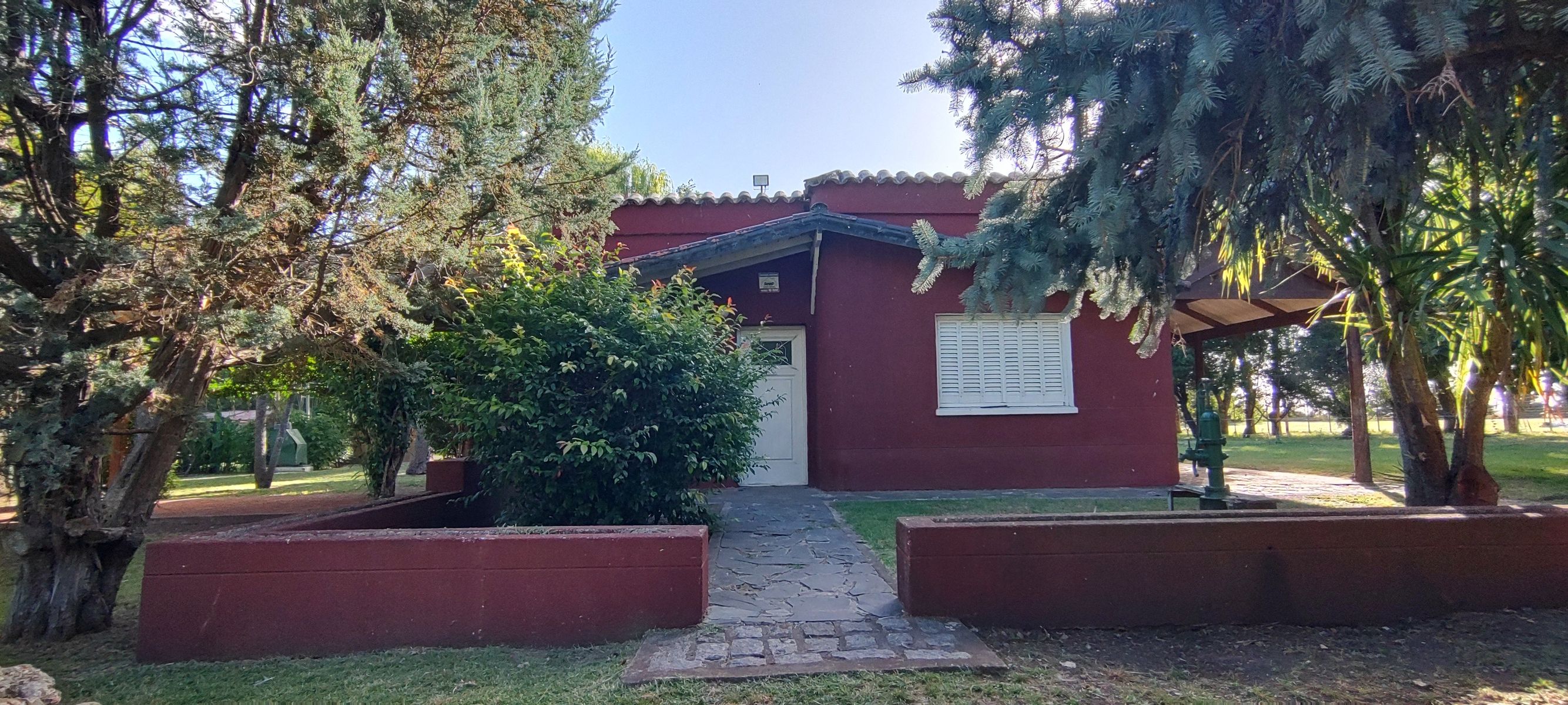 VENDO QUINTA CON DOS CASAS Y PISCINA - 20