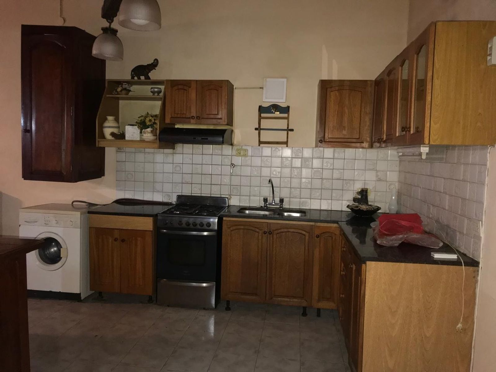 VENDO QUINTA CON DOS CASAS Y PISCINA - 35