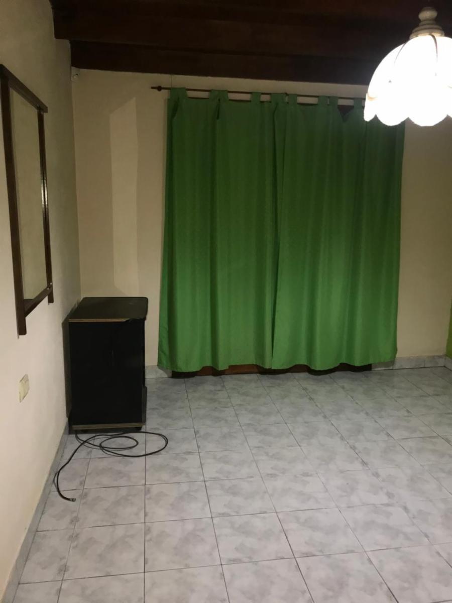 VENDO QUINTA CON DOS CASAS Y PISCINA - 36
