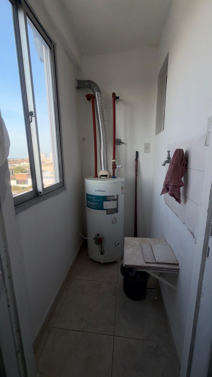 VENDO DEPARTAMENTO 3 AMB. EDIF MEDITERRANEO - 2