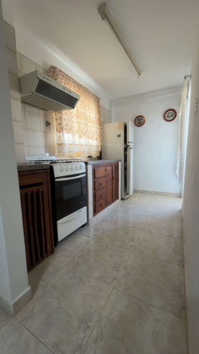 VENDO DEPARTAMENTO 3 AMB. EDIF MEDITERRANEO - 5
