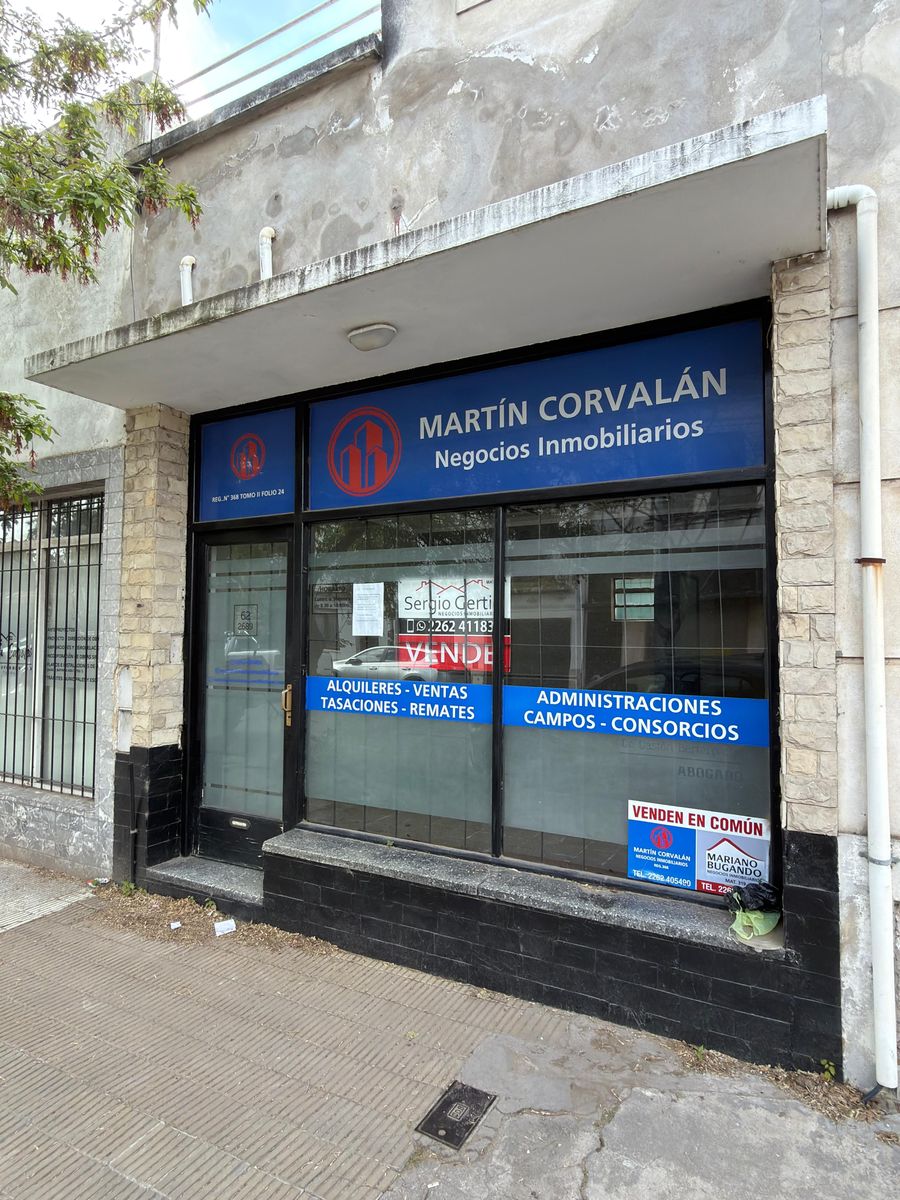 VENDO LOCAL COMERCIAL EN NECOCHEA - 7