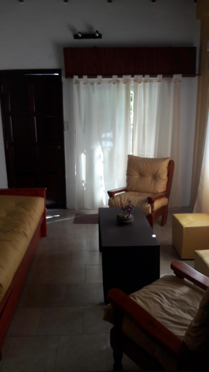 CASA EN VENTA CON LOCALES!!!! — foto 5
