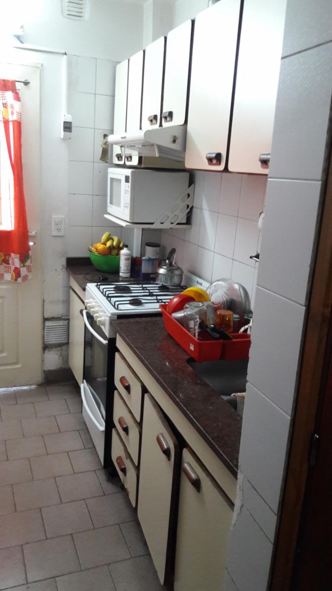 CASA EN VENTA CON LOCALES!!!! — foto 7
