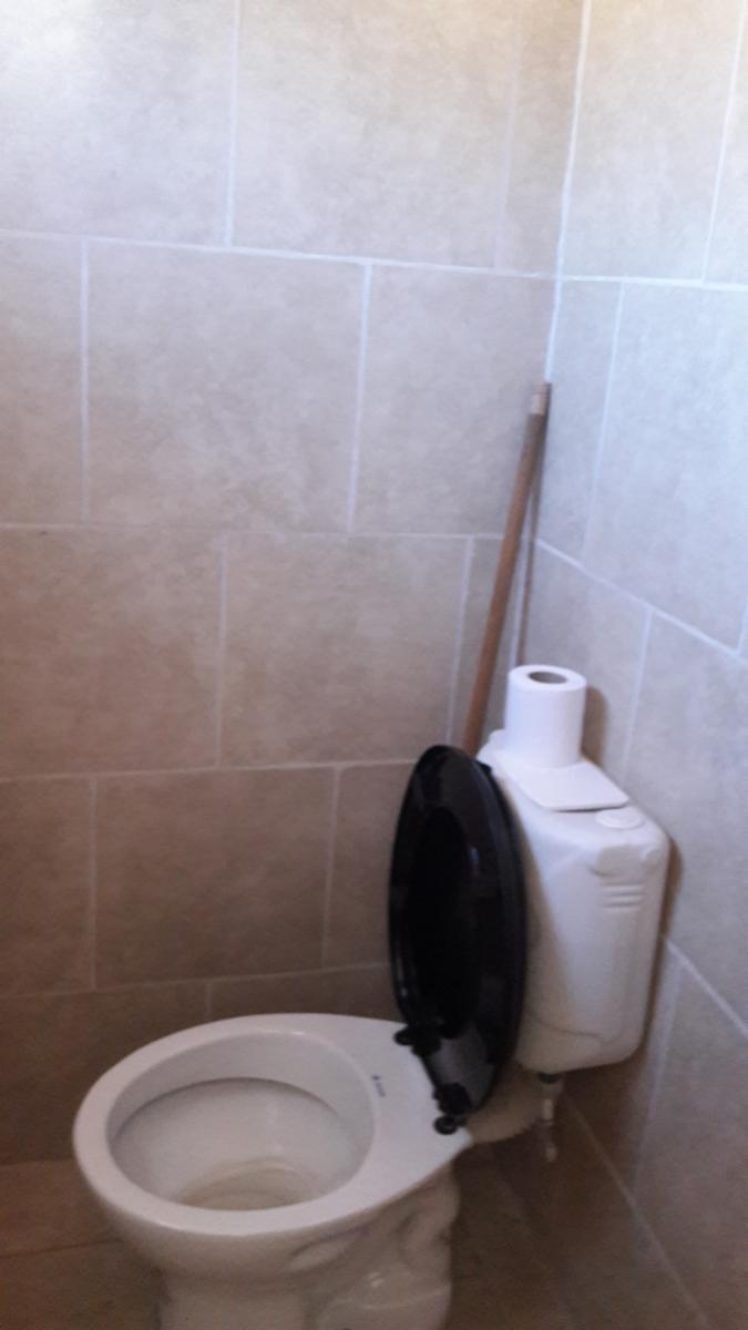 CASA EN VENTA CON LOCALES!!!! — foto 12