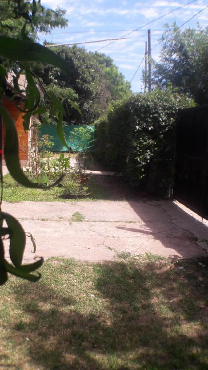 CASA EN VENTA céntrico a dos cuadras de Semana de Mayo. — foto 4