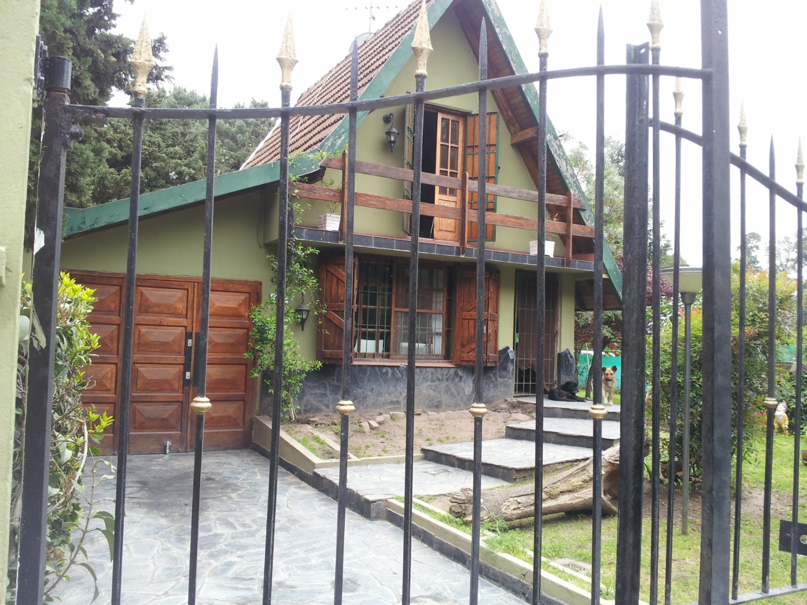 CASA EN MUY BUEN ESTADO EN FRANCISCO ALVAREZ