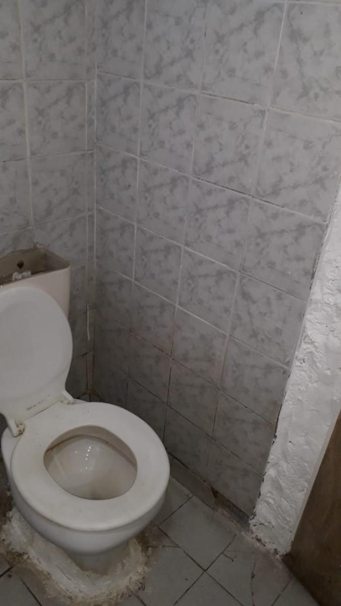 CASA EN ALTOS DEL OESTE A MEDIA CUADRA DE LA PLAZA — foto 5