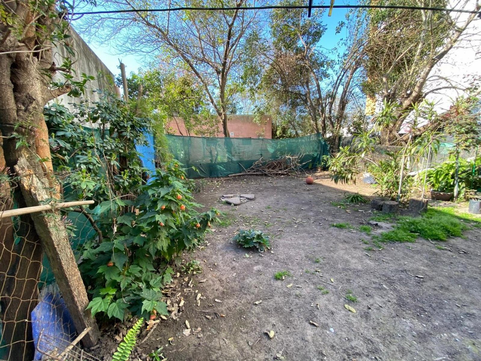PROPIEDAD EN EL CENTRO DE MORENO — foto 4