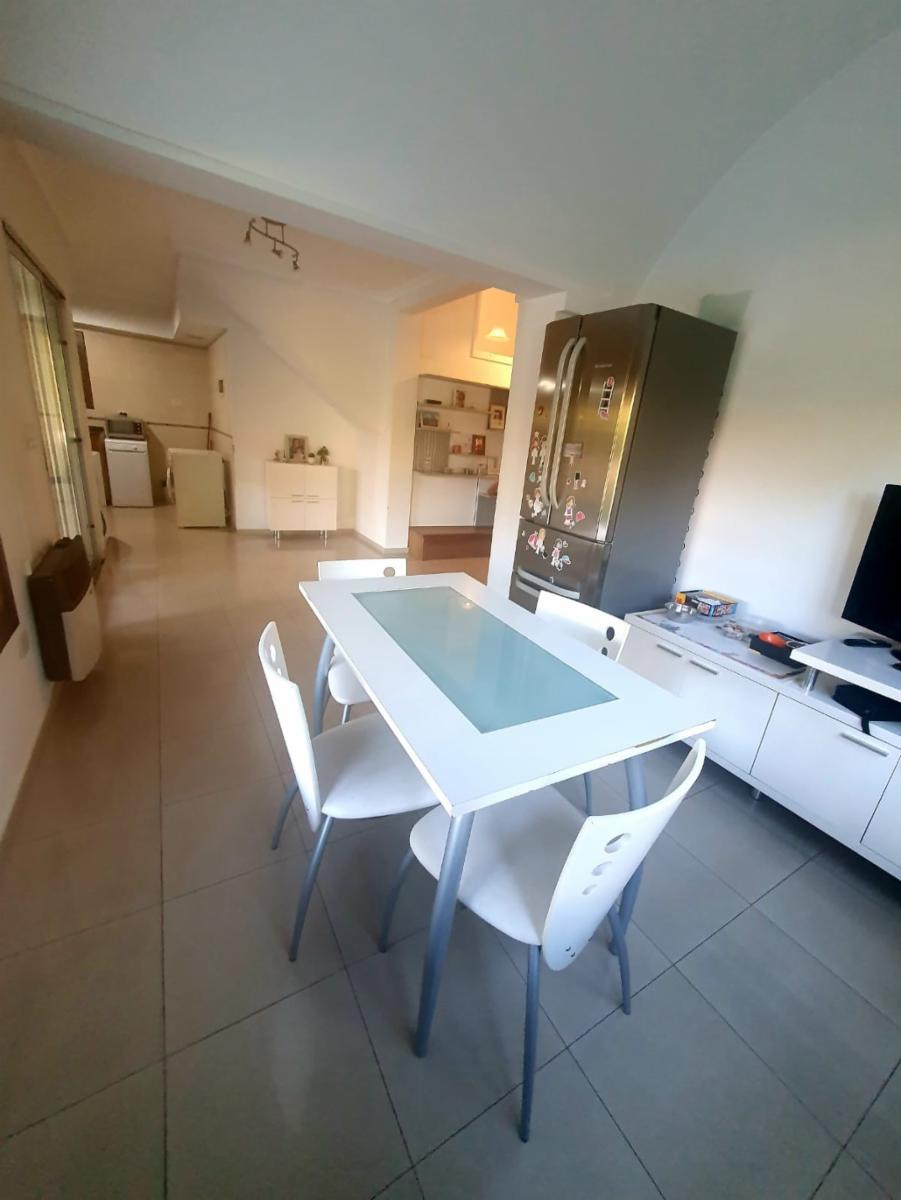 hermosa casa en venta en banco provincia