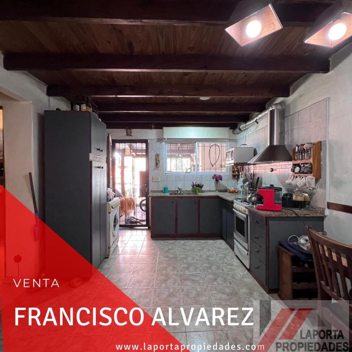 PROPIEDAD EN EL CENTRO DE FRANCISCO ALVAREZ — foto 5