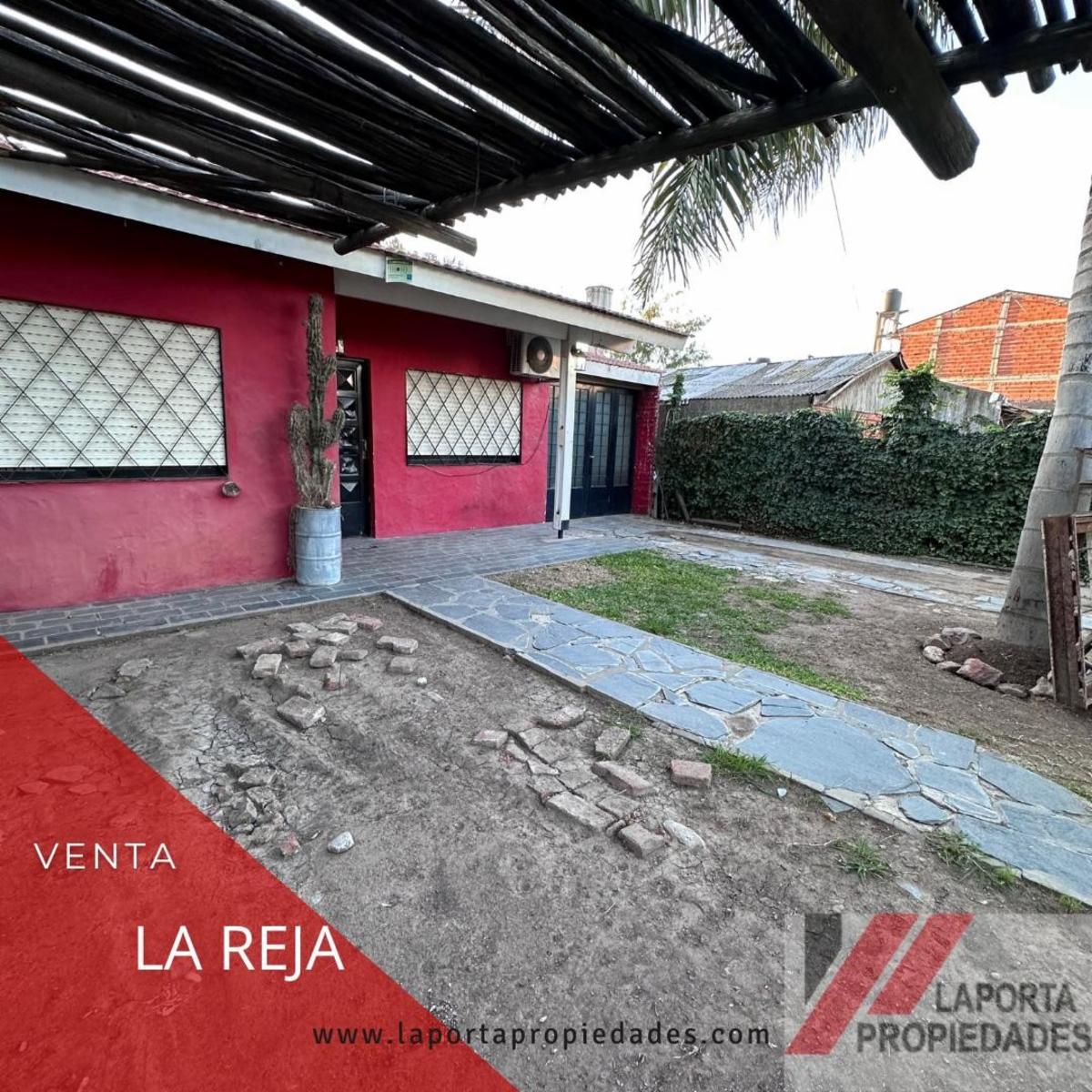 CASA A LA VENTA EN LA REJA — foto 2