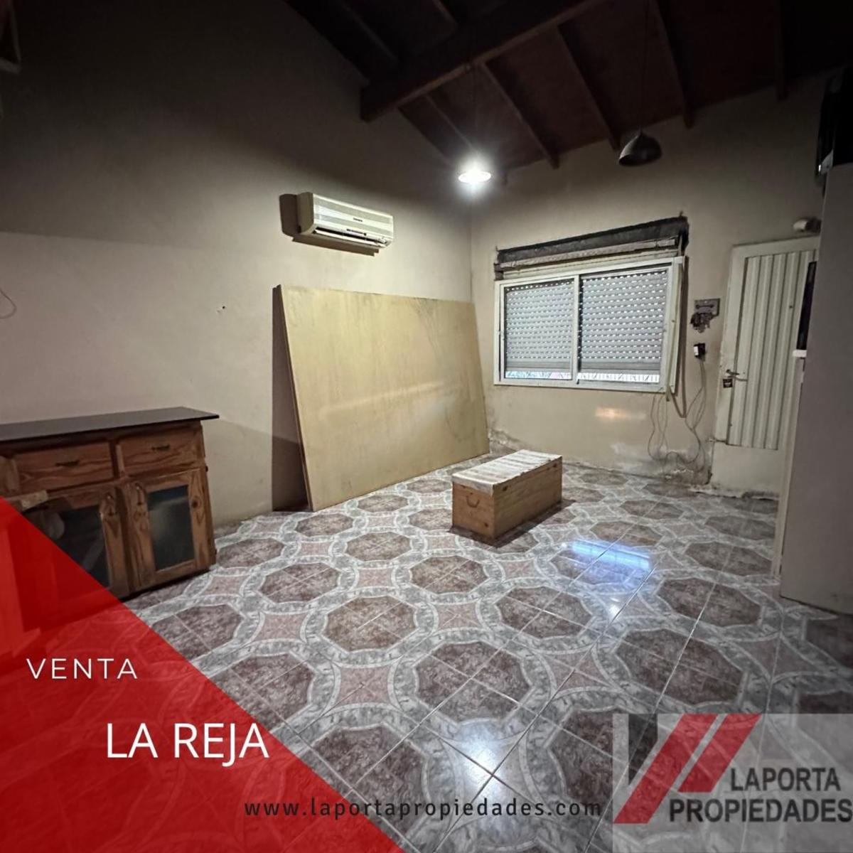 CASA A LA VENTA EN LA REJA — foto 3