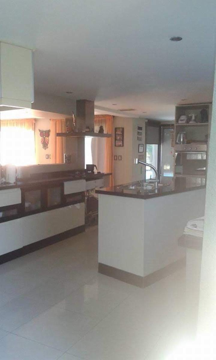 HERMOSA CASA EN ALQUILER EN SAN PATRICIO — foto 2