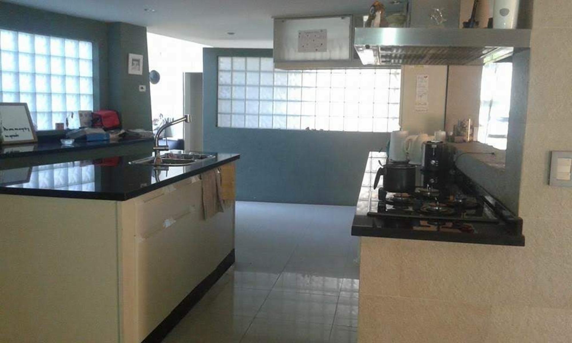 HERMOSA CASA EN ALQUILER EN SAN PATRICIO — foto 4