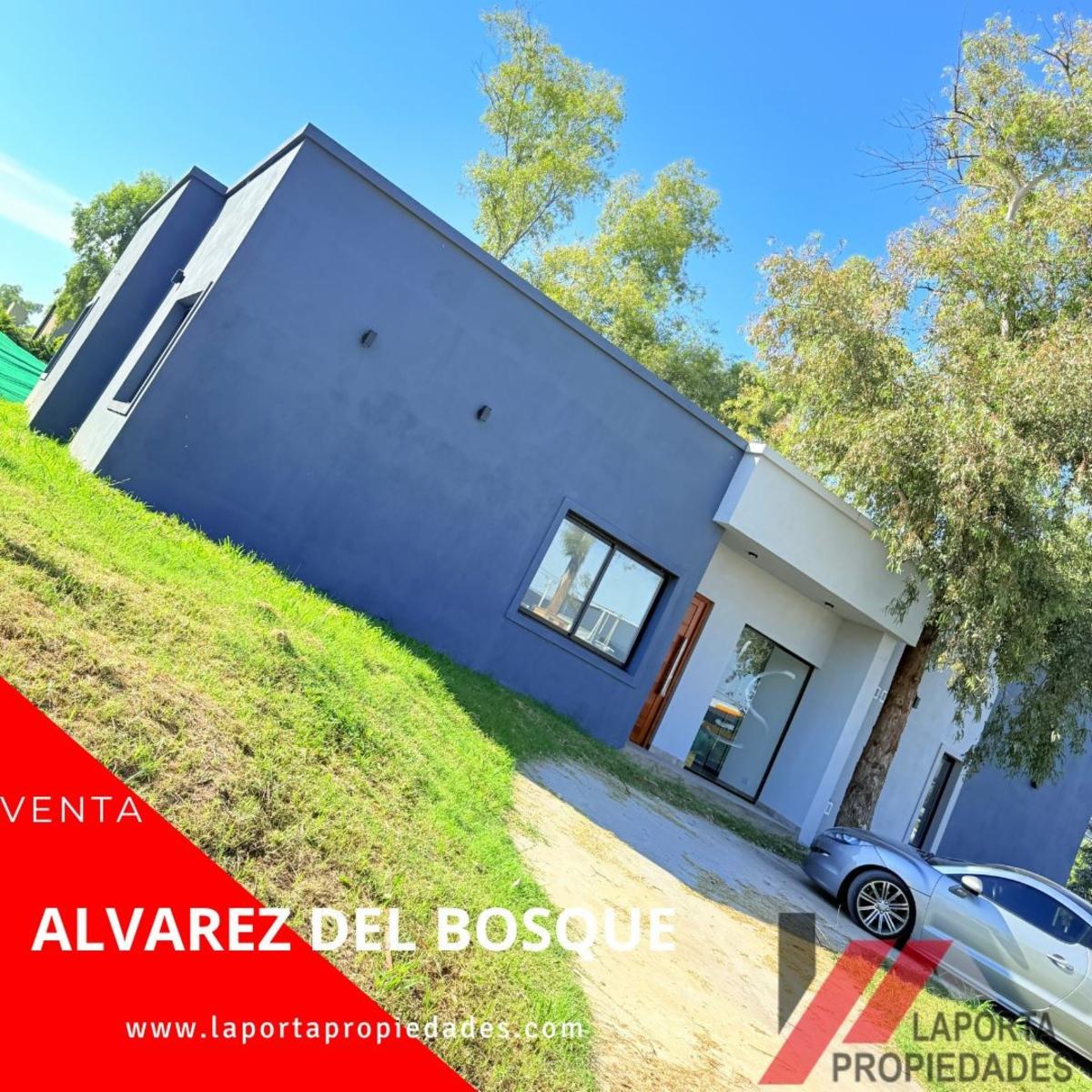 CASA EN VENTA EN ALVAREZ DEL BOSQUE