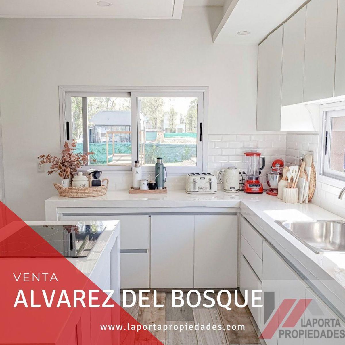CASA EN AL VAREZ DEL BOSQUE A LA VENTA — foto 5