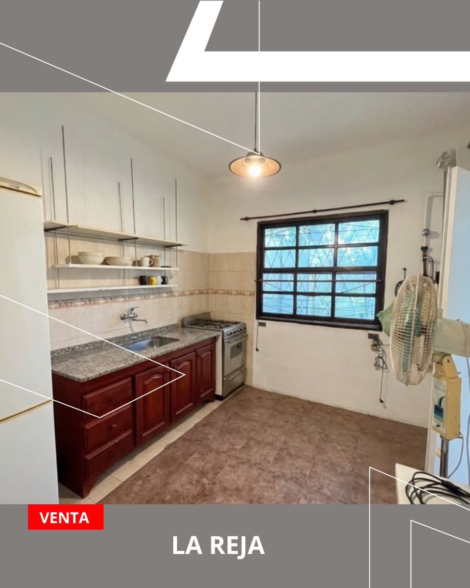 CASA A LA VENTA EN LA REJA — foto 2