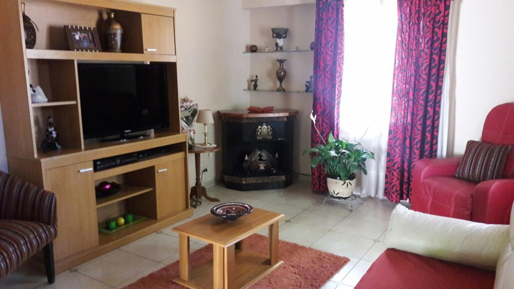 Roland Ross 7800 - Bº Quintas de Arguello. — foto 10