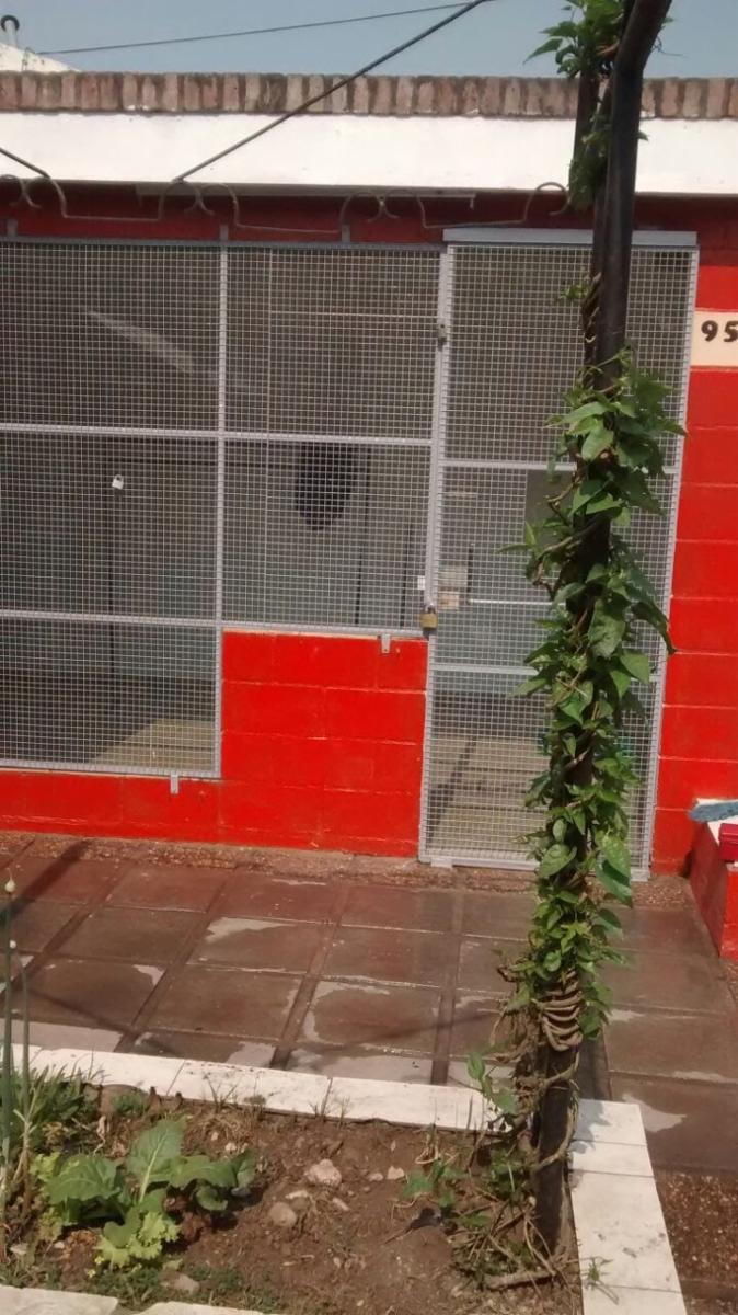 VENDO LOCAL COMERCIAL-AV ENRIQUE BODEREAU 9500-VILLA ALLENDE PARQUE — foto 4