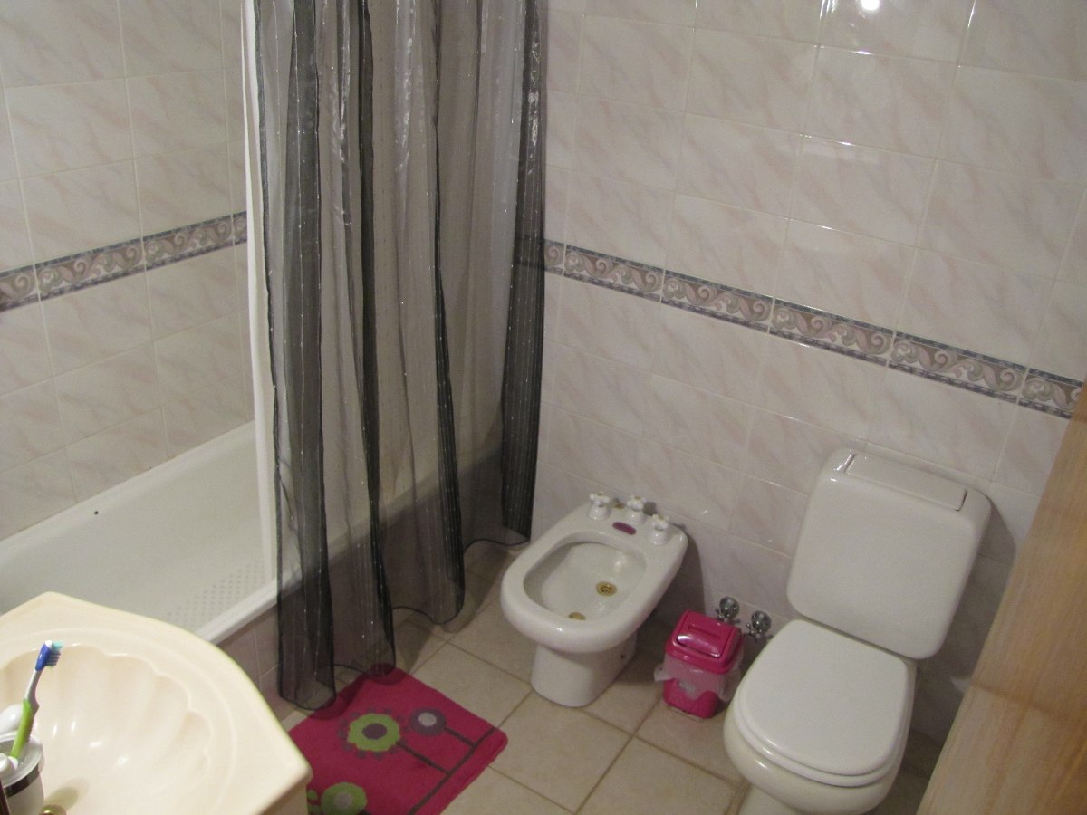 Chalet 5 ambientes ubicado en Punta Mogotes a 50 metros del mar, en la ciudad de Mar del Plata — foto 6