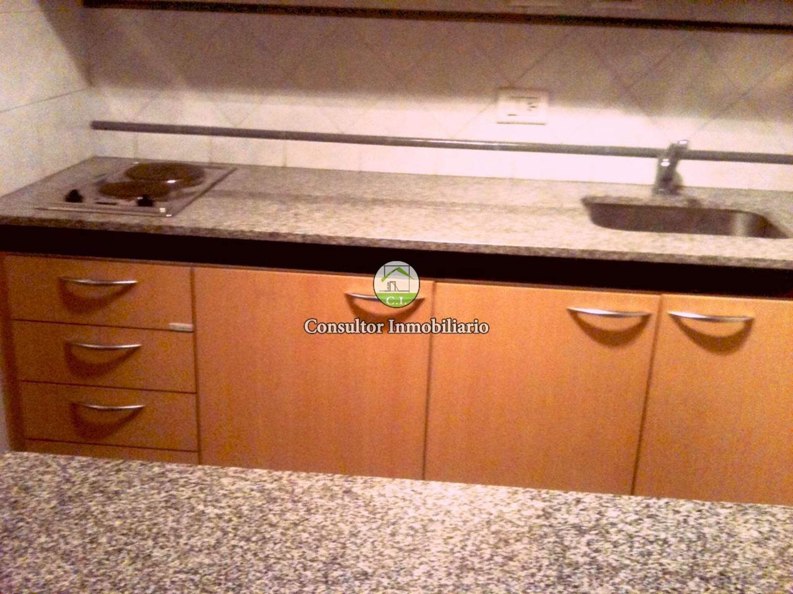 Espléndido Departamento de 2 Ambientes al Frente en Recoleta — foto 4