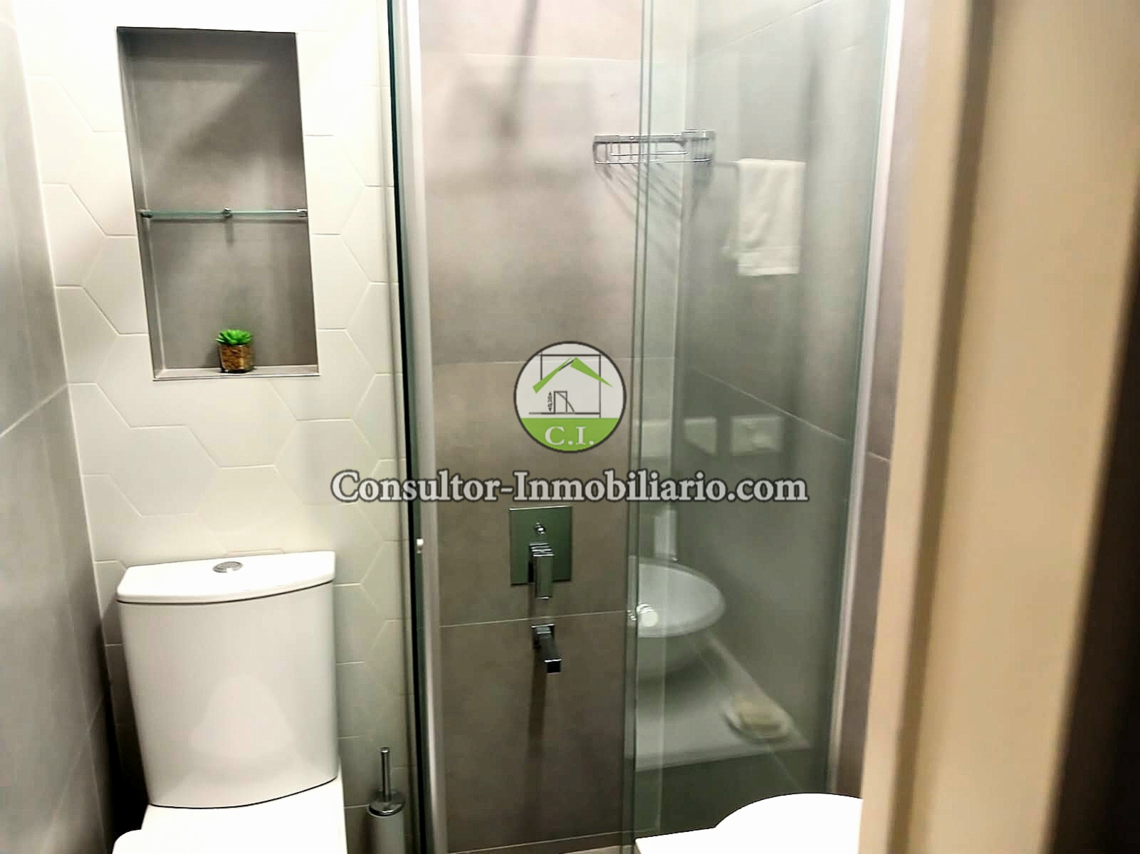 RETASADO: Magnifico Semipiso 4 Ambientes con Cochera en Las Cañitas — foto 15
