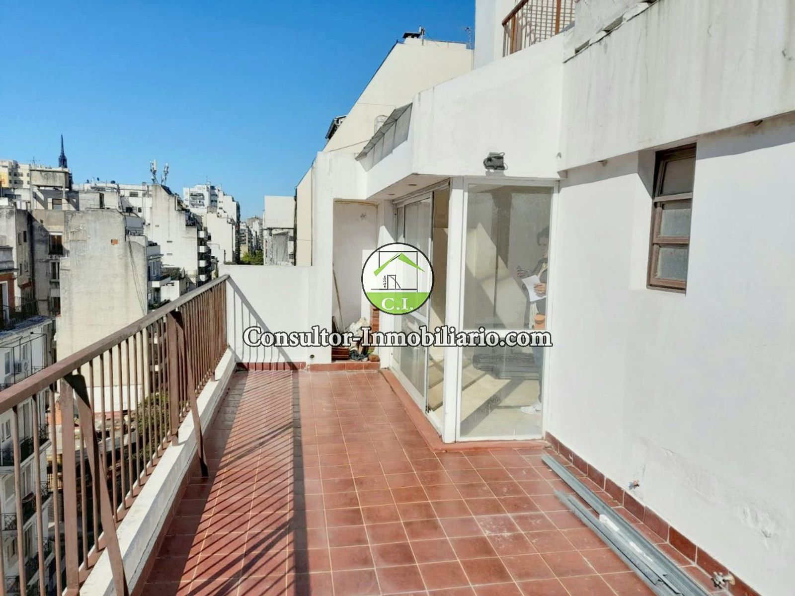 RETASADO: 2 Ambientes Superluminosos con Balcón Aterrazado yCocheraen Balvanera — foto 15