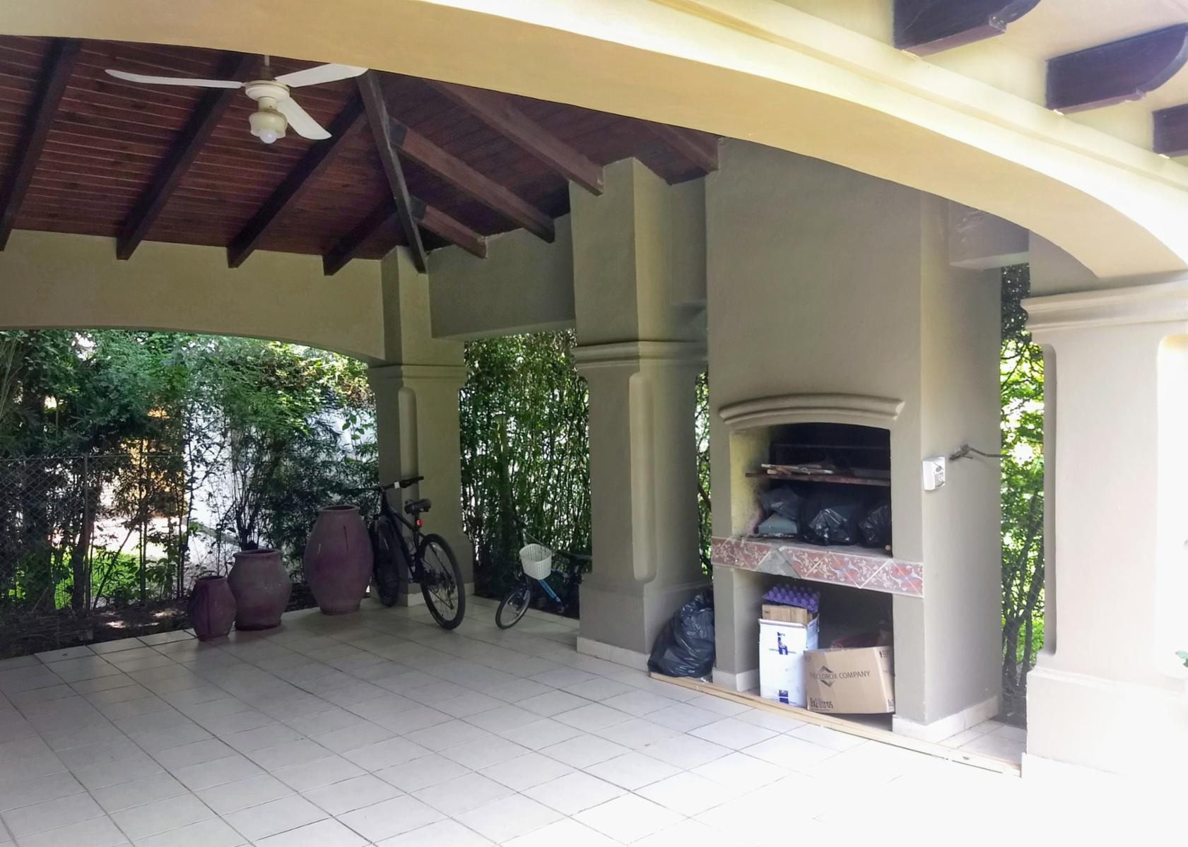 VENDO CASA EN 2 PLANTAS — foto 3
