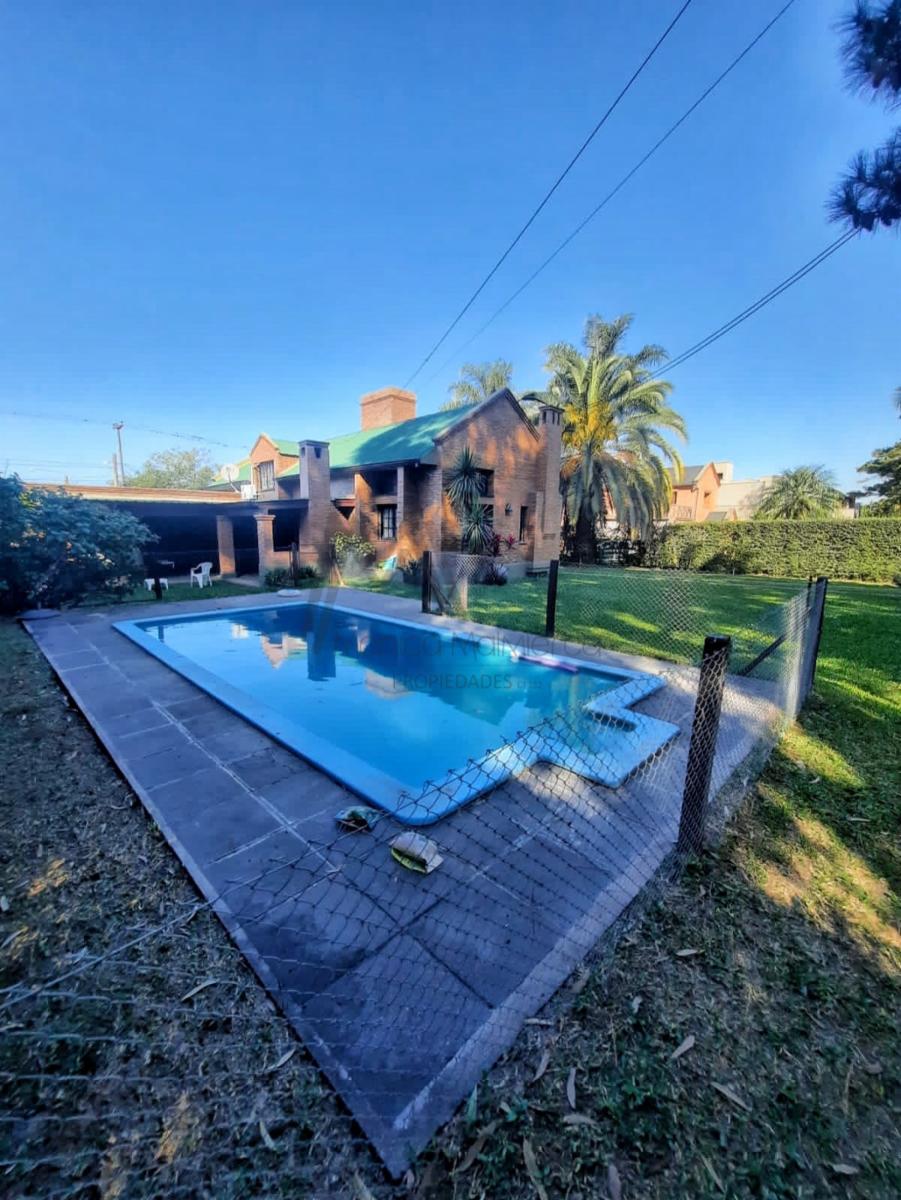 EN VENTA CASA DE 4 DORMITORIOS CON PILETA EN COUNTRY DEL GOLF VIEJO — foto 3