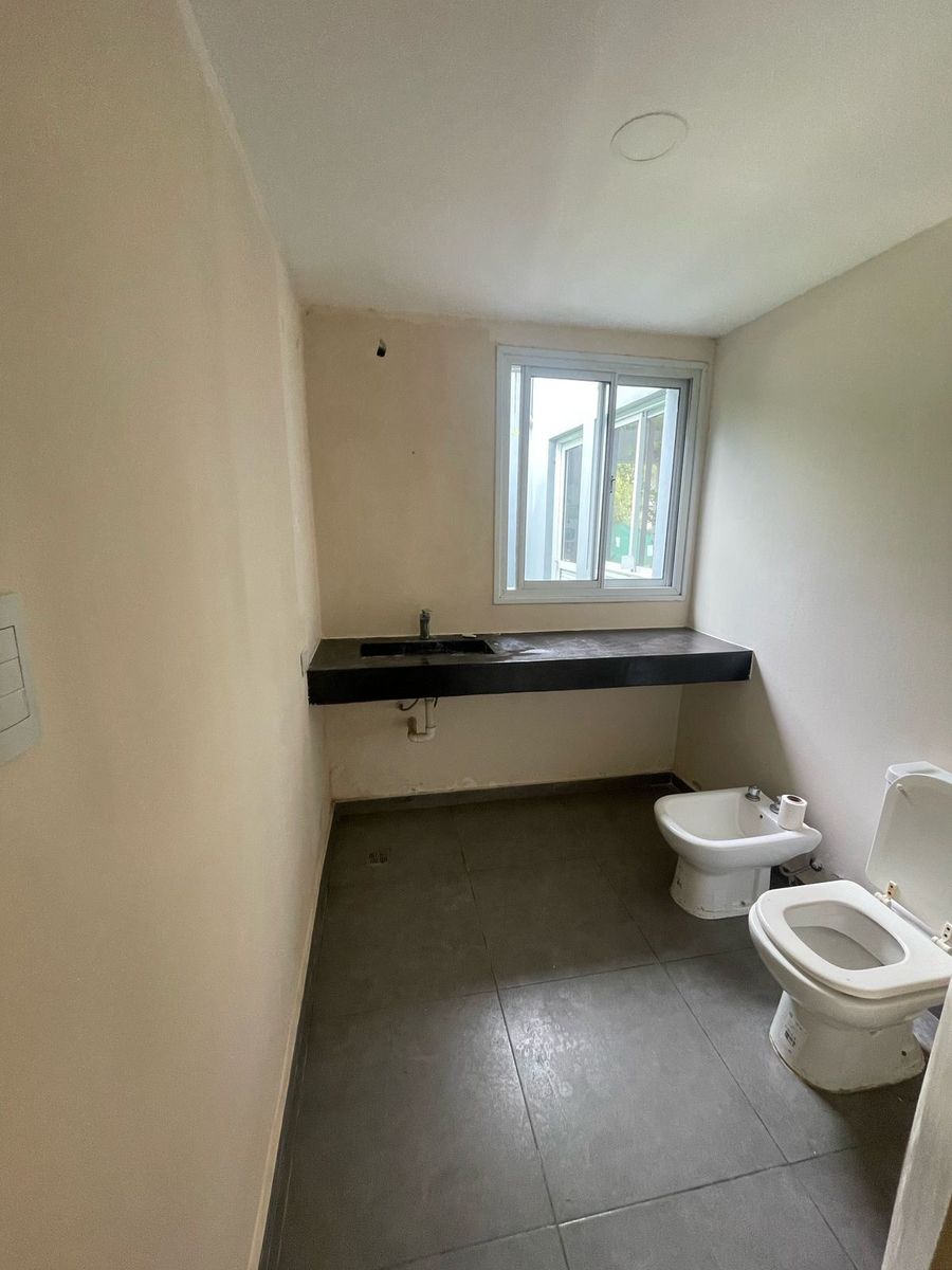 EN VENTA PROPIEDAD DE DUPLEX DOS DORMITORIOS EN YERBA BUENA — foto 15