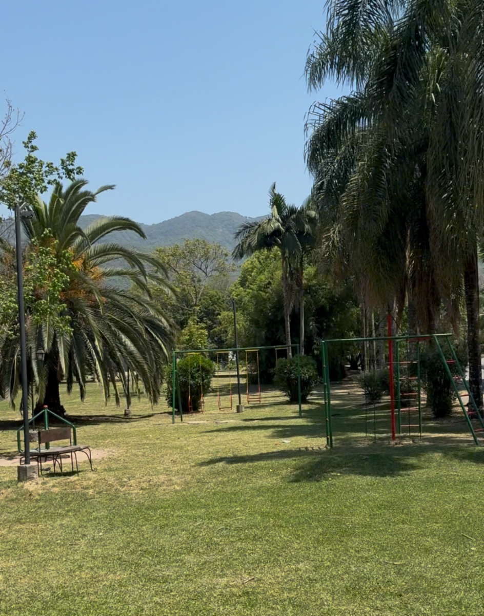 TERRENO EN VENTA EN COUNTRY LOS AZHARES EN EXCELENTE UBICACION — foto 4