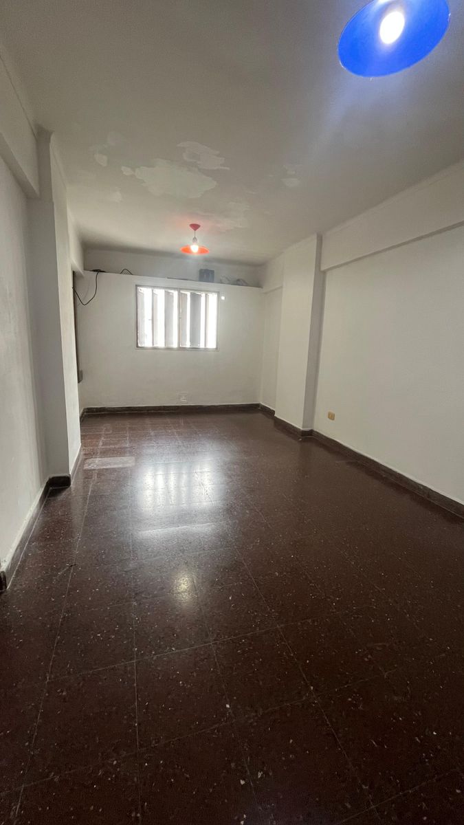 VENDO DEPARTAMENTO 1 DORMITORIO Y MEDIO EN B NORTE