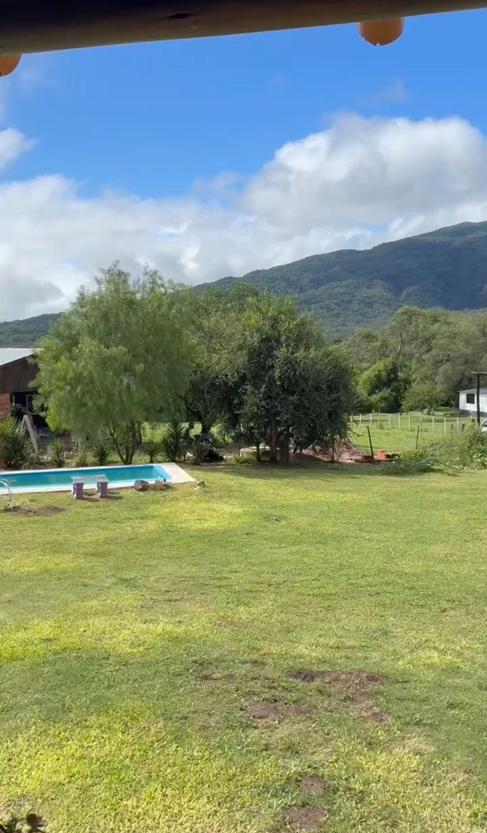 ALQUILER ANUAL EN TAPIA CASA CON PILETA MÁS CABAÑA INDEPENDIENTE - 6