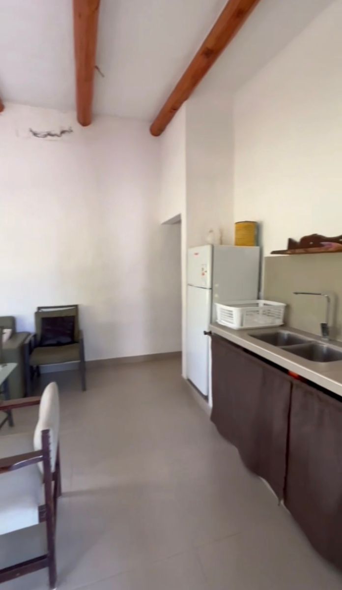 ALQUILER ANUAL EN TAPIA CASA CON PILETA MÁS CABAÑA INDEPENDIENTE - 23