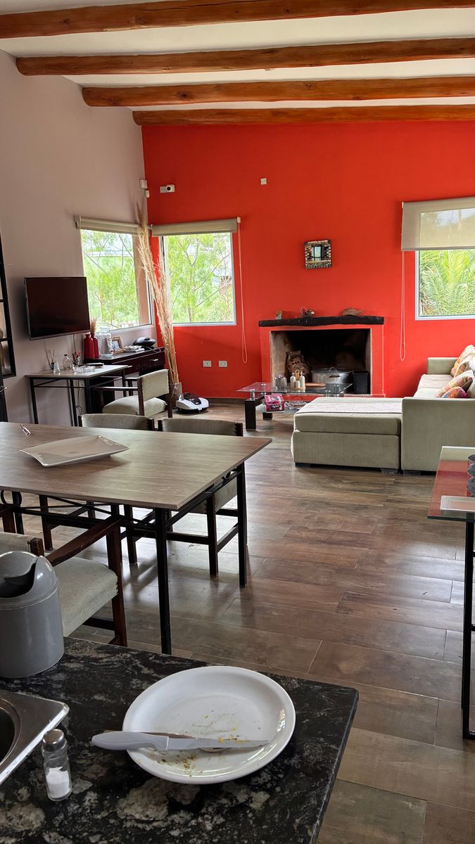 ALQUILER ANUAL EN TAPIA CASA CON PILETA MÁS CABAÑA INDEPENDIENTE - 34