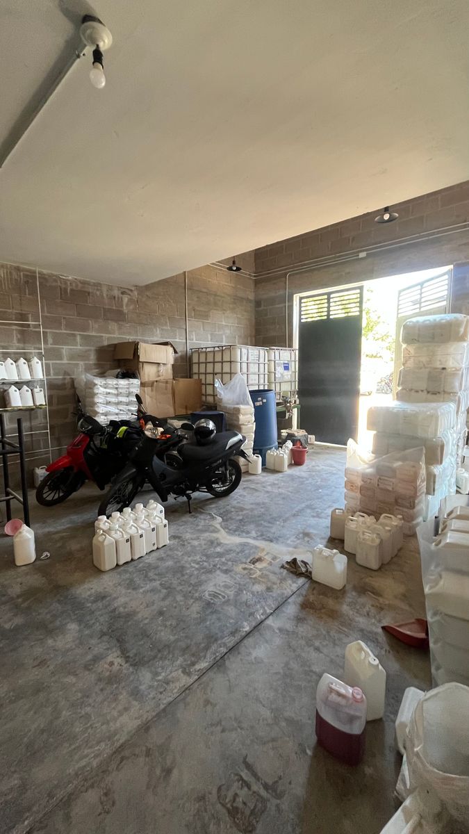VENTA DOS GALPONES CONTIGUOS EN YERBA BUENA - 13