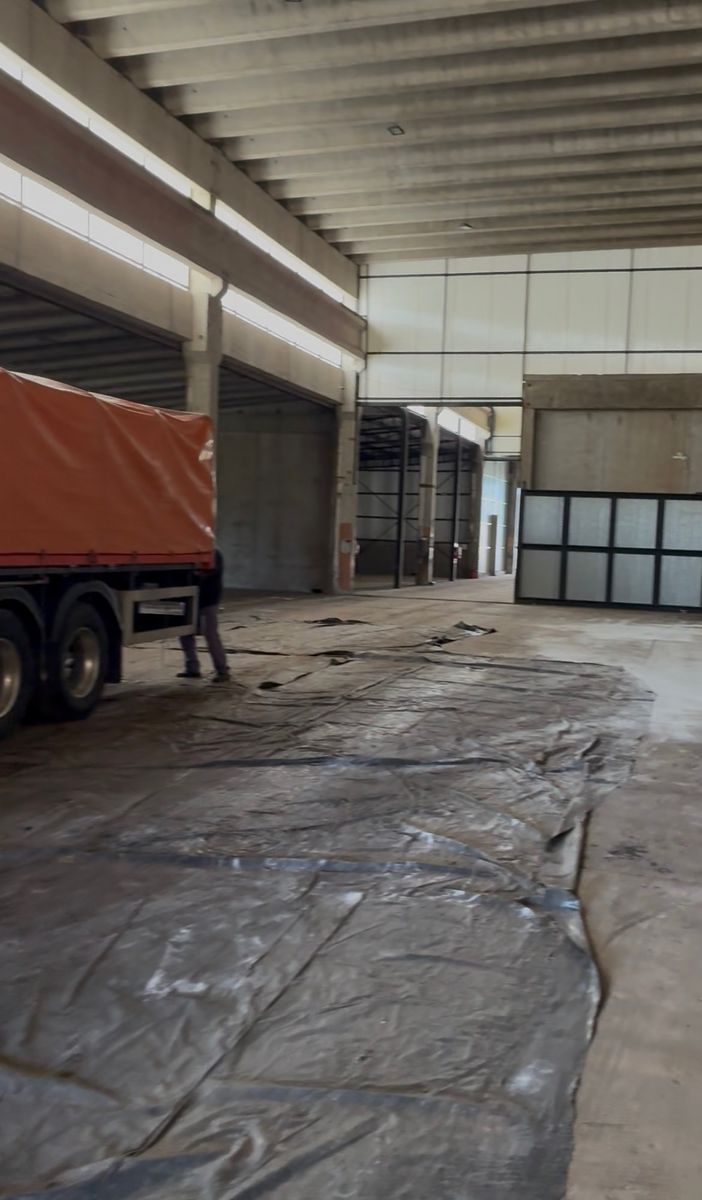 GALPON EN ALQUILER DE 2500 m2 CUBIERTOS EN LOS AGUIRRES - 9