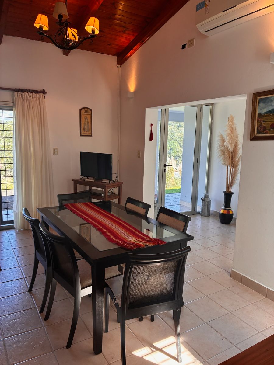EN VENTA CASA 3 DORMITORIOS AMOBLADA EN LA SALA - 7