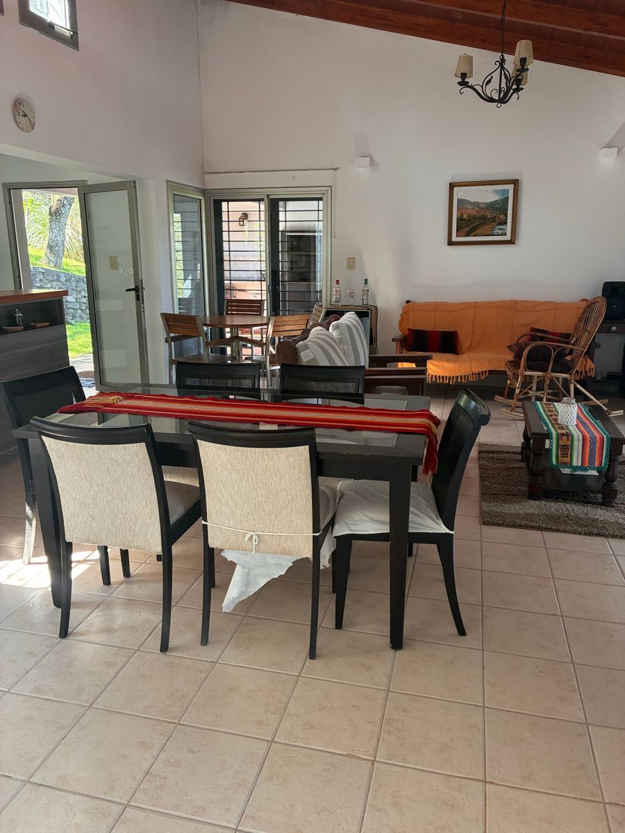 EN VENTA CASA 3 DORMITORIOS AMOBLADA EN LA SALA - 13