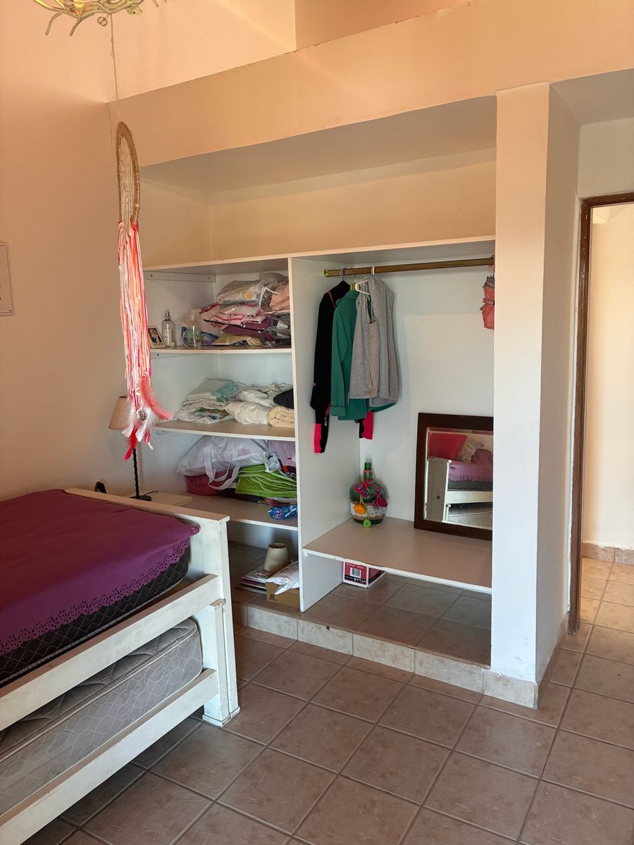 EN VENTA CASA 3 DORMITORIOS AMOBLADA EN LA SALA - 17