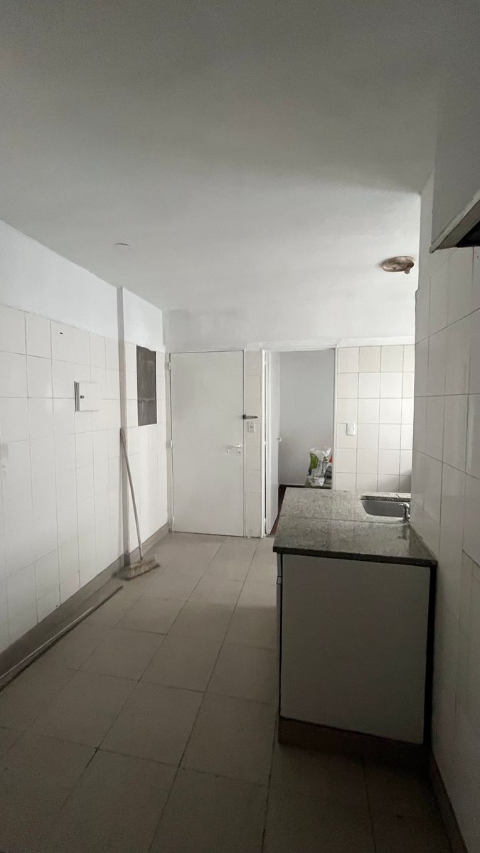EN ALQUILER DEPARTAMENTO 3 DORMITORIOS EN BARRIO NORTE — foto 2
