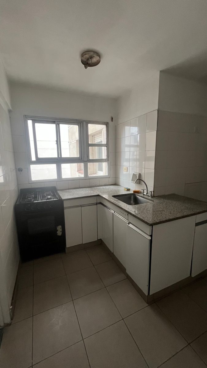 EN ALQUILER DEPARTAMENTO 3 DORMITORIOS EN BARRIO NORTE — foto 3