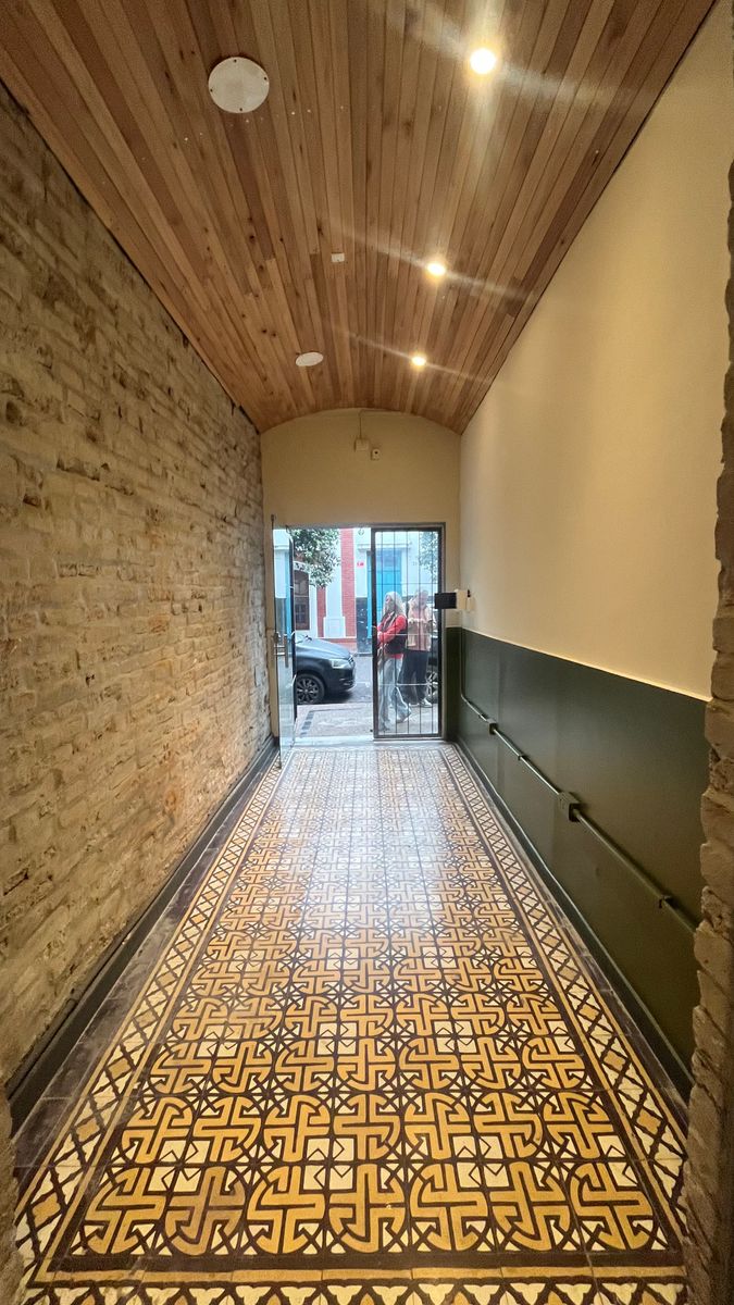 ALQUILER LOCAL COMERCIAL EN BARRIO NORTE DE 31 M2 - 3