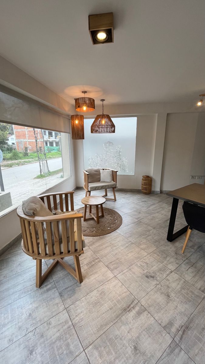 ALQUILER LOCAL COMERCIAL 23 M2 EN YERBA BUENA - 1